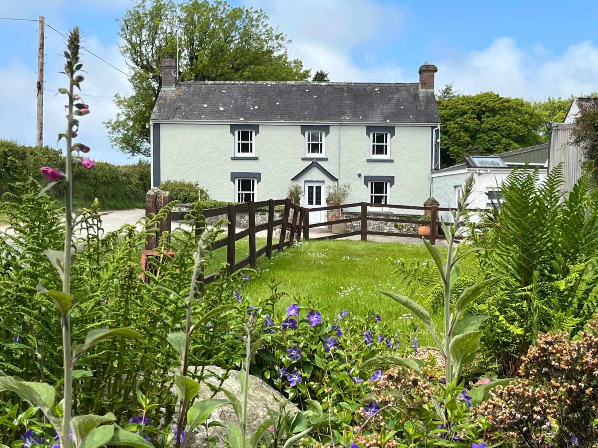 The Farmhouse Newport  Eksteriør bilde